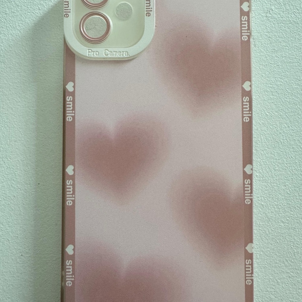 Heart Pattern iPhone 11 Case - Pink